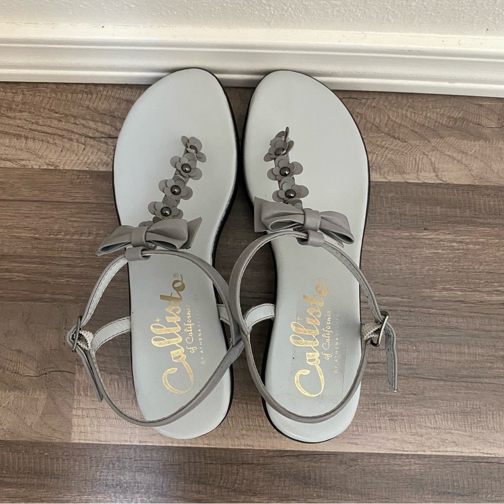 Callisto of California open toes sandals size 7